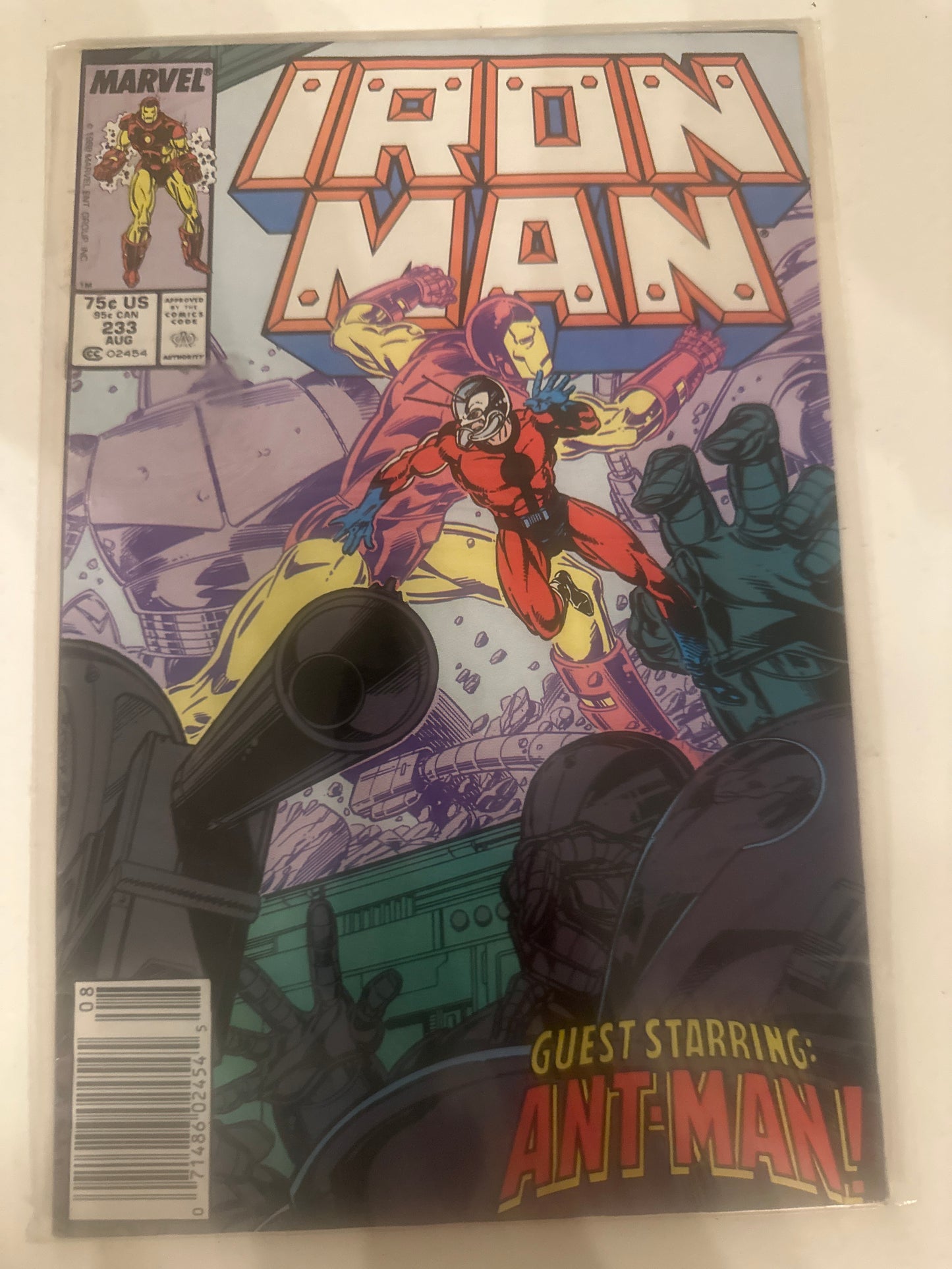 Iron Man - 233 - Guest Starring: Ant-Man