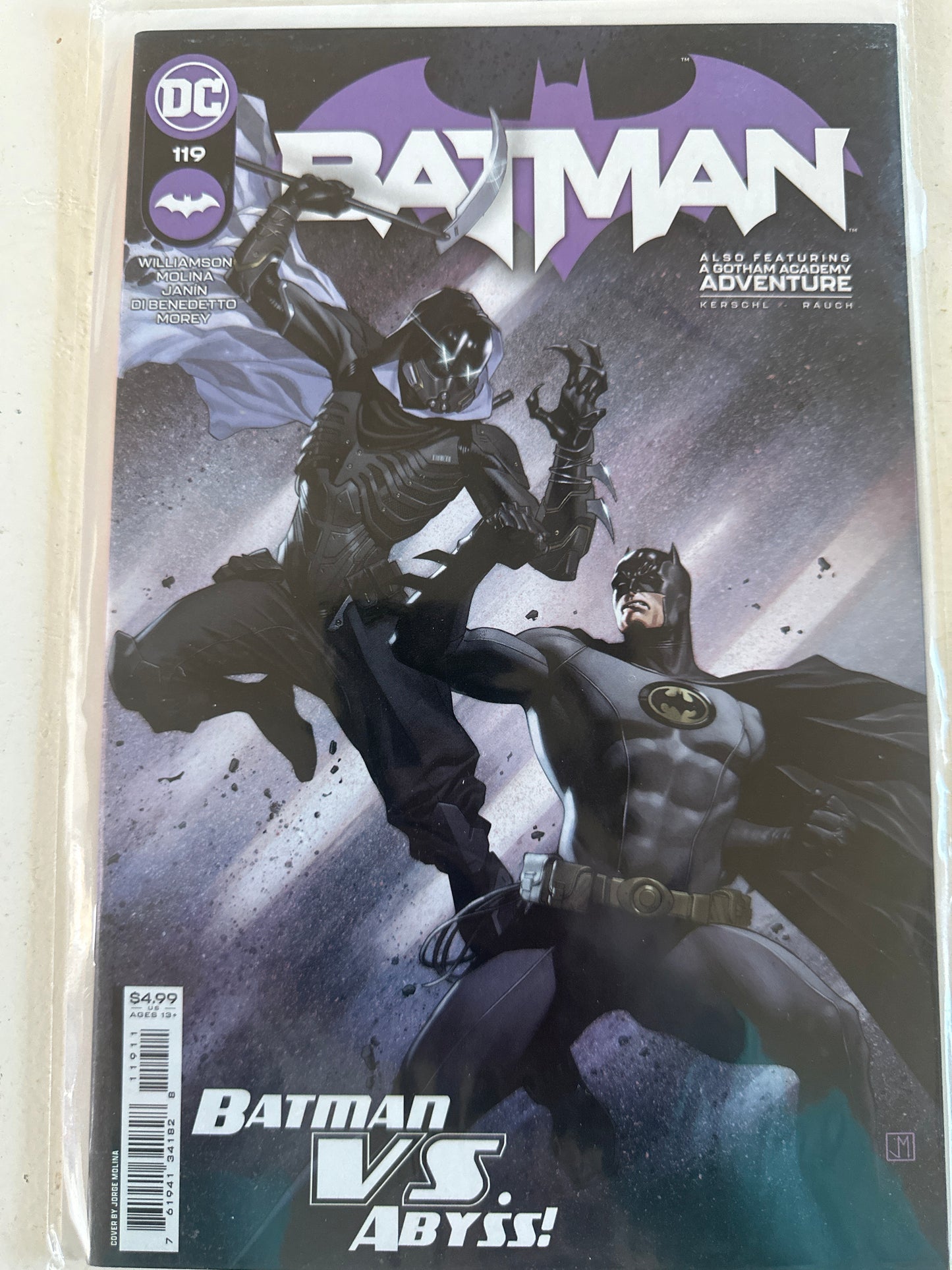 Batman - Vol 119 - A LSO Featuring A Gotham Academy Adventure